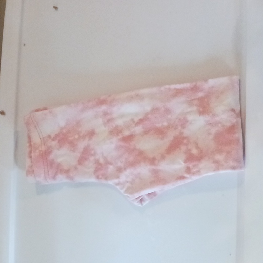 Girls white and pink patterned leggings